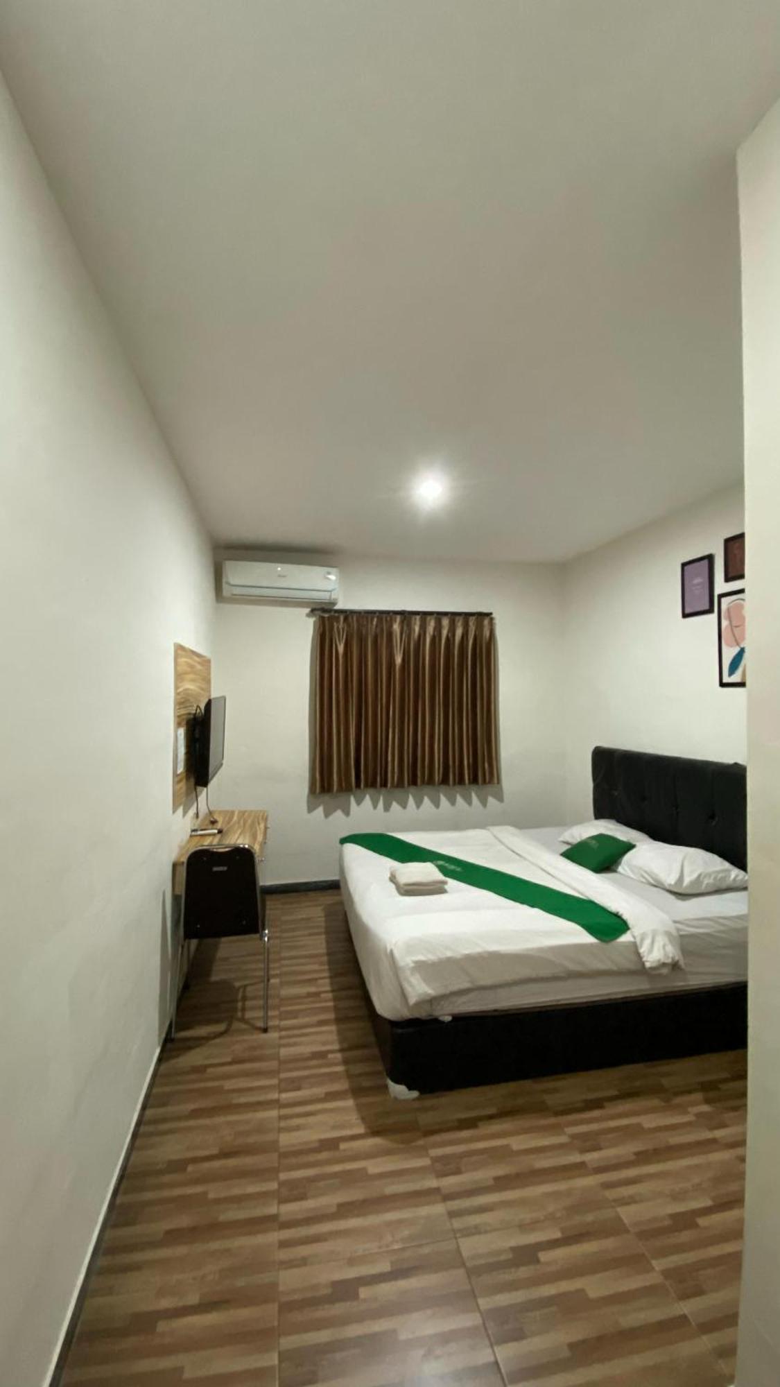 Bima Guest House Ngadipuro Bagian luar foto